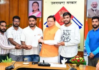 बेरोज़गार संघ के अध्यक्ष राम कंडवाल के नेतृत्व में एक प्रतिनिधिमंडल ने मुख्यमंत्री से भेंट की