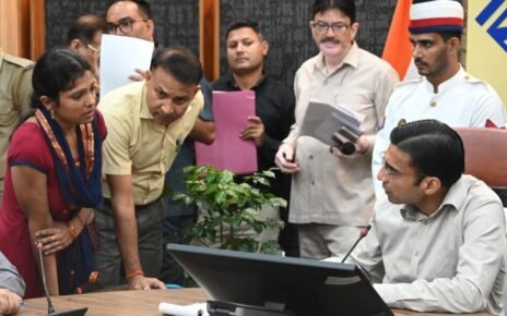 मुख्यमंत्री के जन सेवा संकल्प को देहरादून प्रशासन दे रहा गति, जनता की समस्याओं पर त्वरित कार्रवाई…