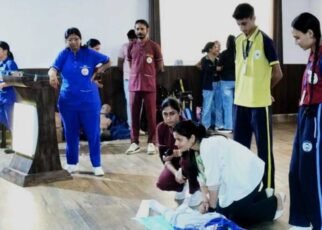 एम्स ऋषिकेश में ट्रॉमा रथ के साथ विश्व आघात सप्ताह का आगाज़