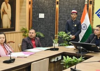 एयरपोर्ट विस्तारीकरण में किसी प्रकार की बाधा अनुमन्य नहीं-डीएम