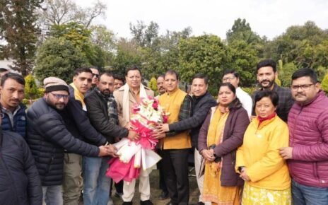 मुख्यमंत्री से प्रेस क्लब की नव निर्वाचित कार्यकारिणी के पदाधिकारियों ने की शिष्टाचार भेंट